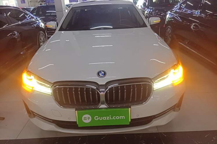 BMW 535Le 2022 — 2