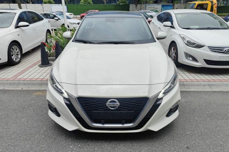 Nissan Altima 2021 — 2