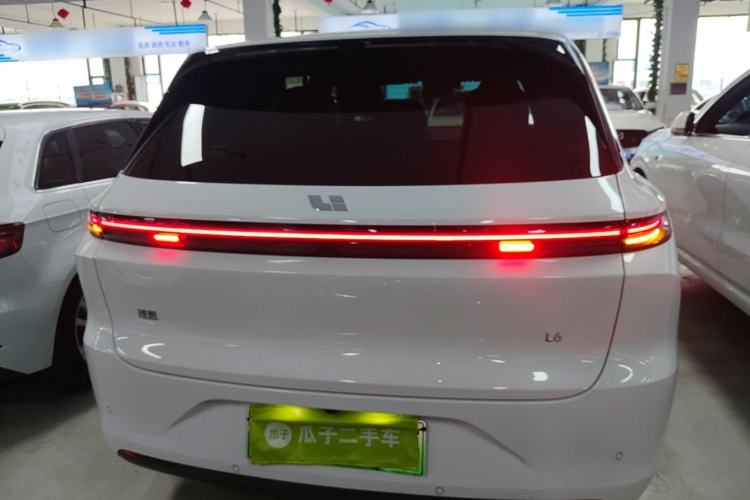 Li Auto L6 2024 — 5