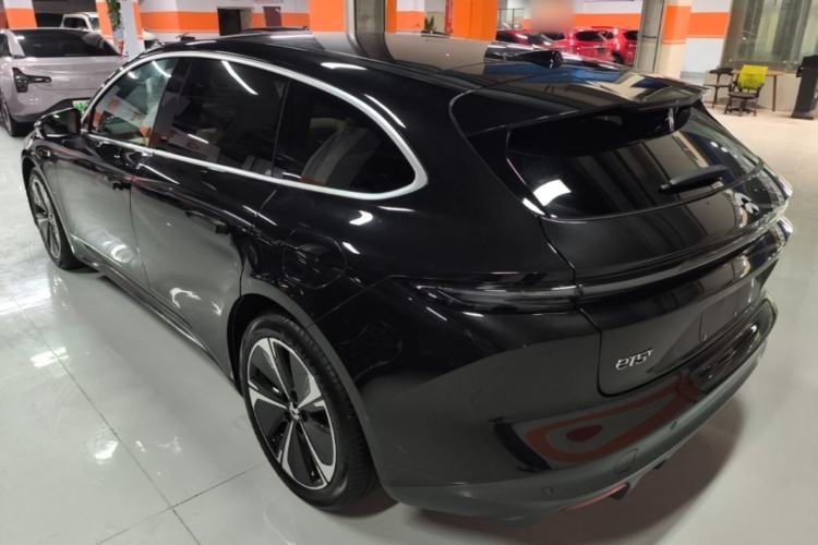 NIO ET5T 2024 — 4