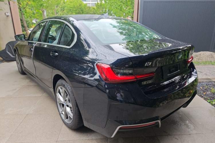 BMW i3 2026 — фото 4