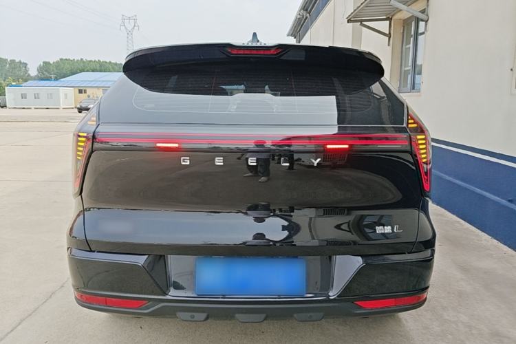 Geely FX11 2025 — 5