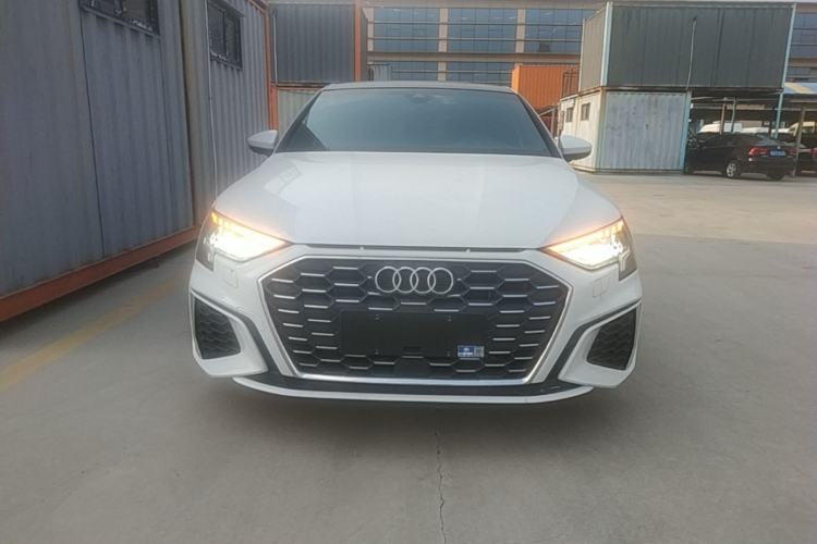 Audi A3 2022 — 2