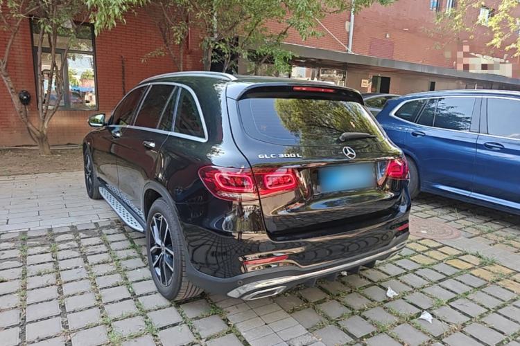 Mercedes-Benz GLC 300 L 2020 — фото 4