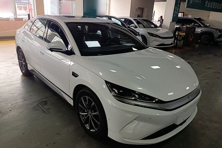 BYD Qin L 2025 — фото 3