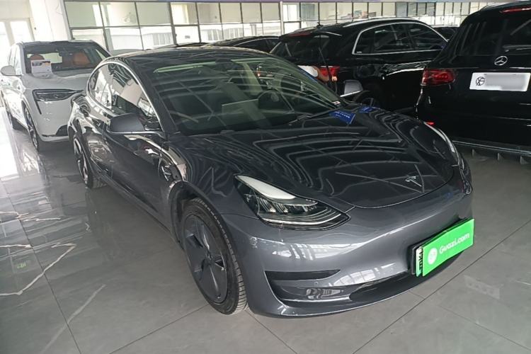 Tesla Model 3 2020 — 3
