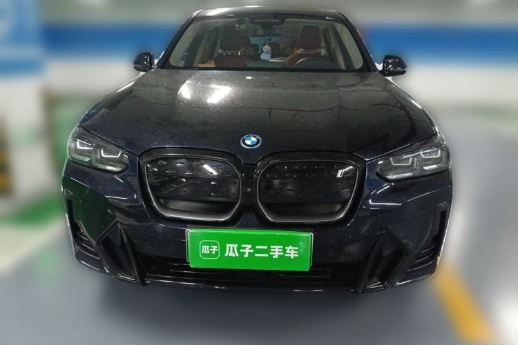 BMW iX3 2022 — 2