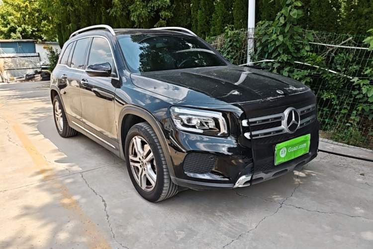 Mercedes-Benz GLB 200 2020 — 3