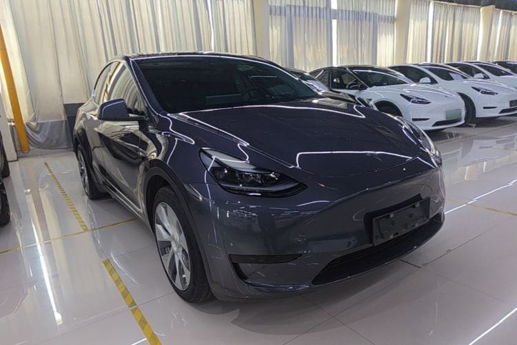 Tesla Model Y 2022 — фото 3