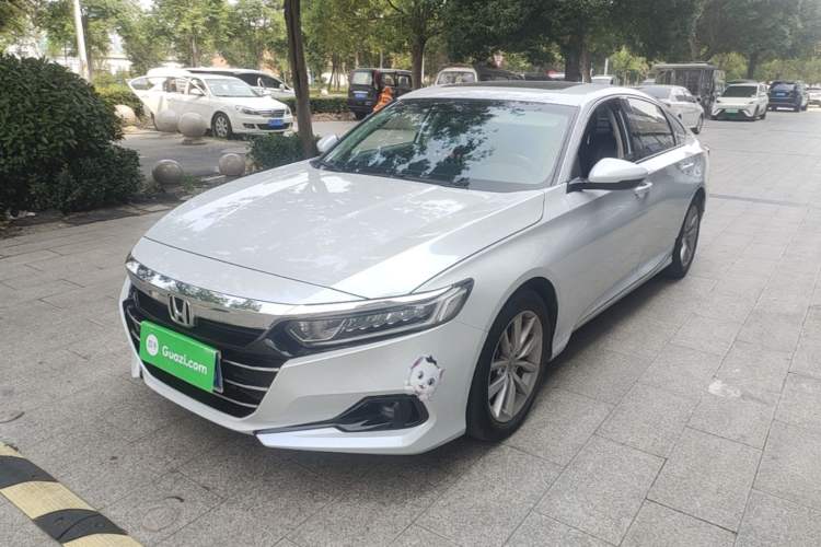 Honda Accord 2022 — фото 1