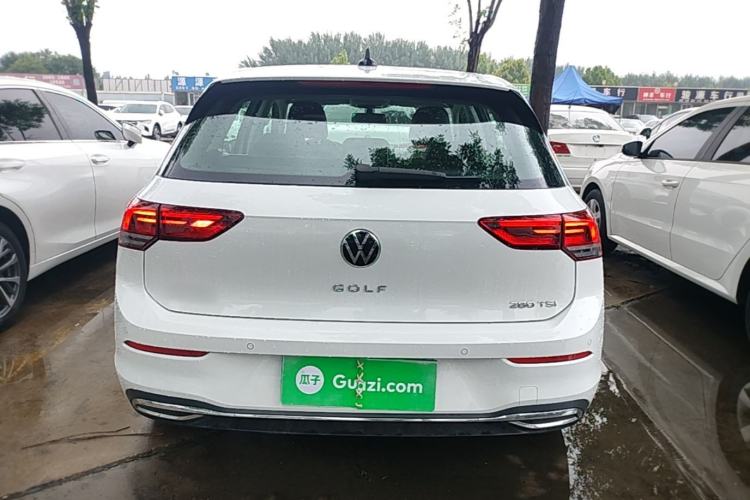 Volkswagen Golf 2023 — 5