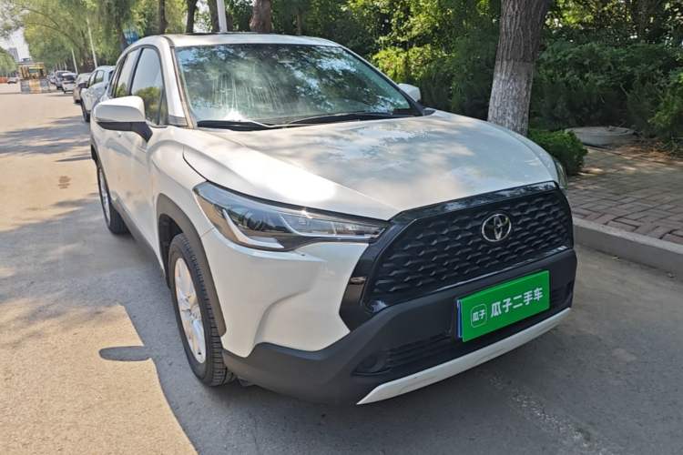 Toyota Corolla Cross 2023 — 3