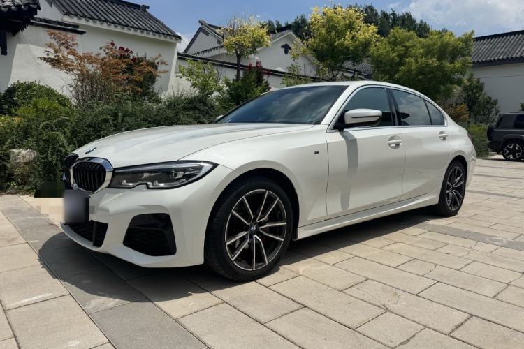 BMW 320Li 2022 — фото 1