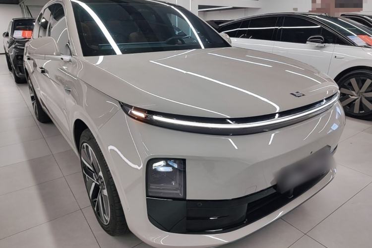 Li Auto L6 2024 — 3