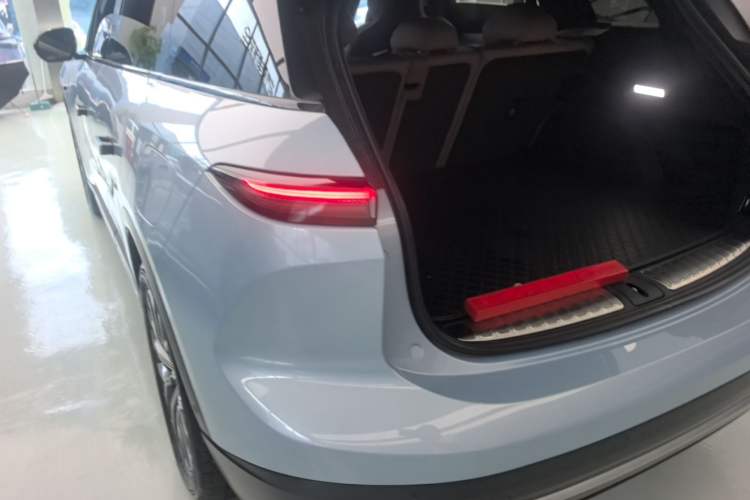 NIO ES6 2024 — 4