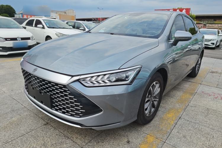 BYD Qin Plus 2023 — фото 1