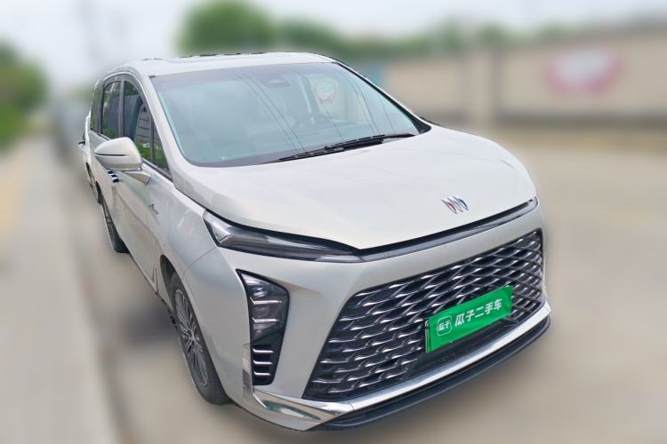 Buick GL8 New Energy 2024 — 3