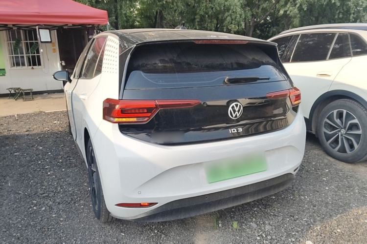 Volkswagen ID.3 2023 — 4