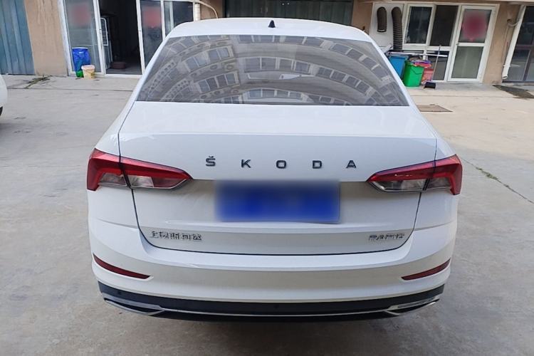 Skoda Rapid 2022 — фото 5