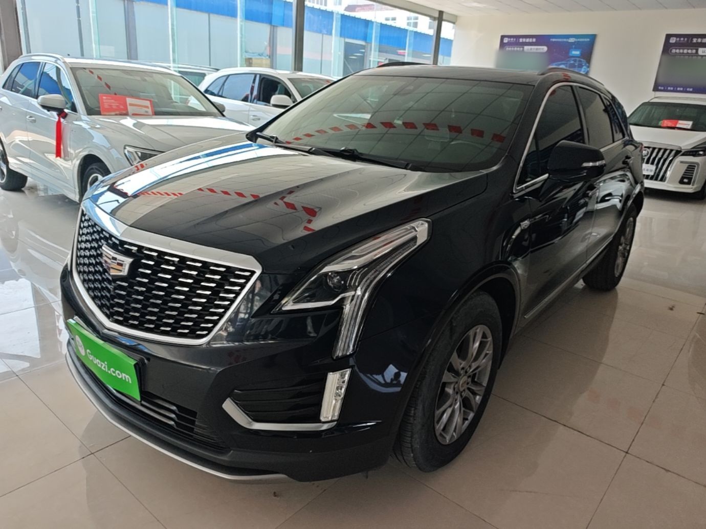 Cadillac XT5 2020 — фото 1