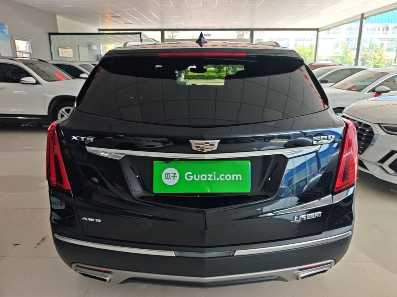 Cadillac XT5 2020 — фото 5