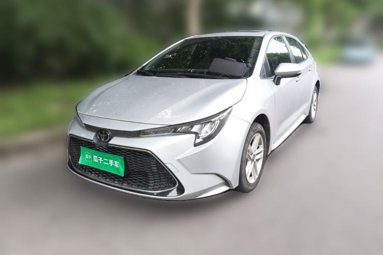 Toyota Corolla 2021 — фото 1