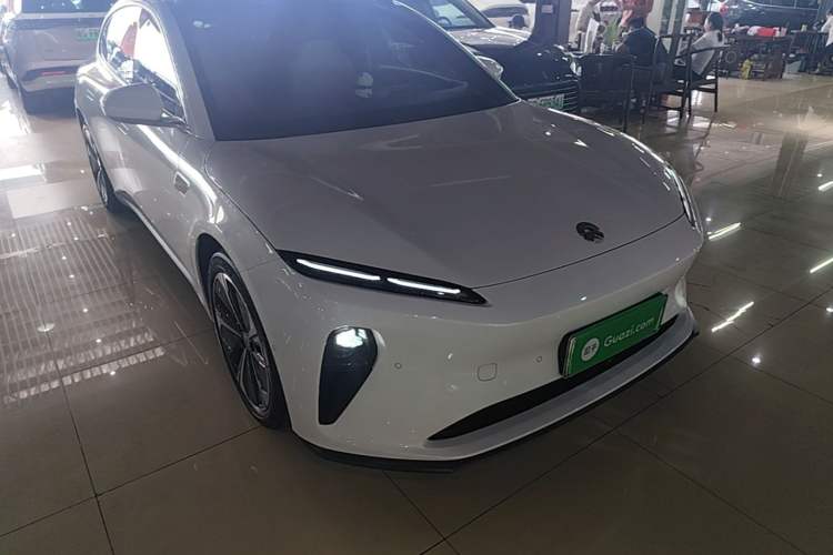 NIO ET5T 2023 — 3