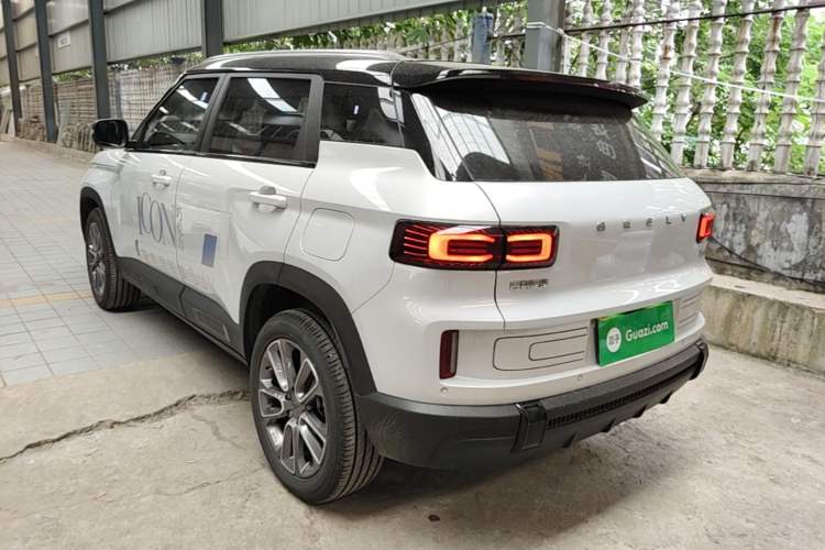 Geely Icon 2026 — 4