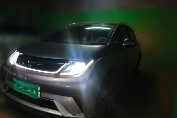BYD Dolphin 2021 — фото 1