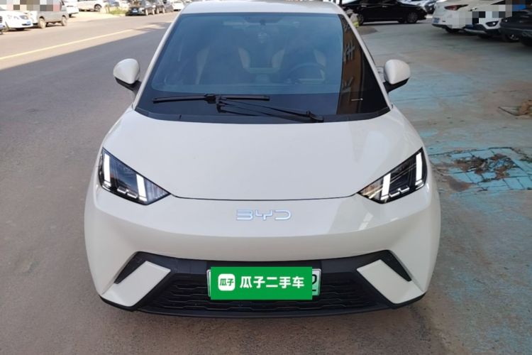 BYD Dolphin Mini 2025 — 2