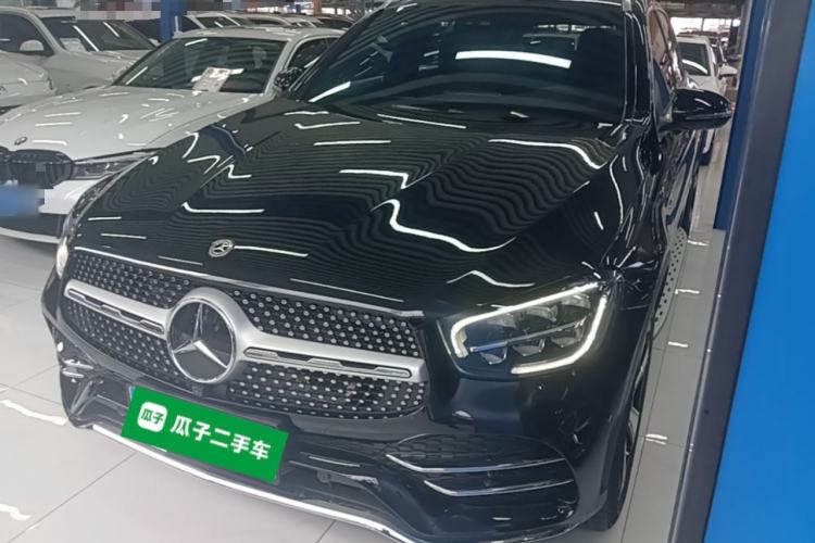 Mercedes-Benz GLC 300 L 2022 — фото 1