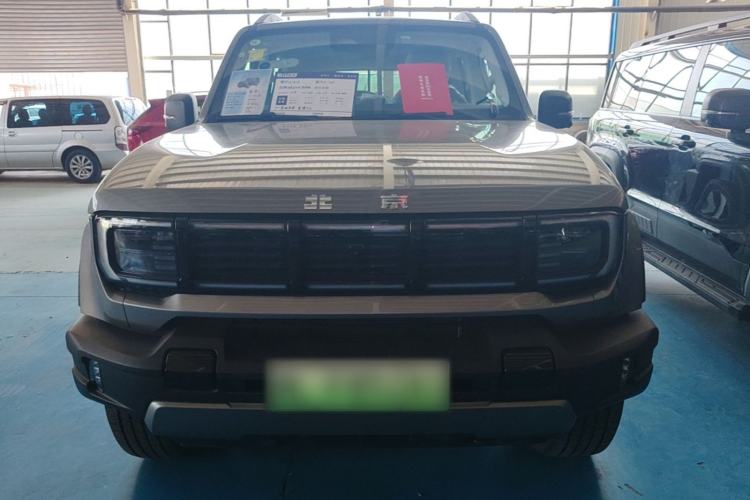 BAIC BJ40 2025 — 2