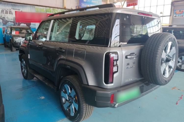BAIC BJ40 2025 — 4