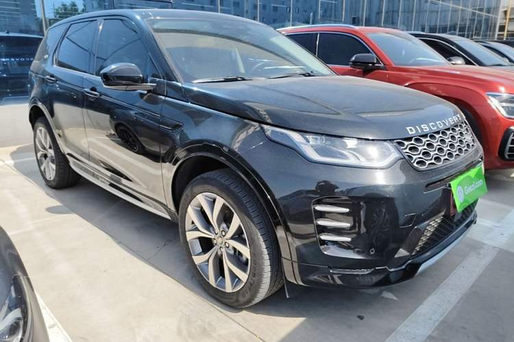 Land Rover Discovery Sport 2025 — 3