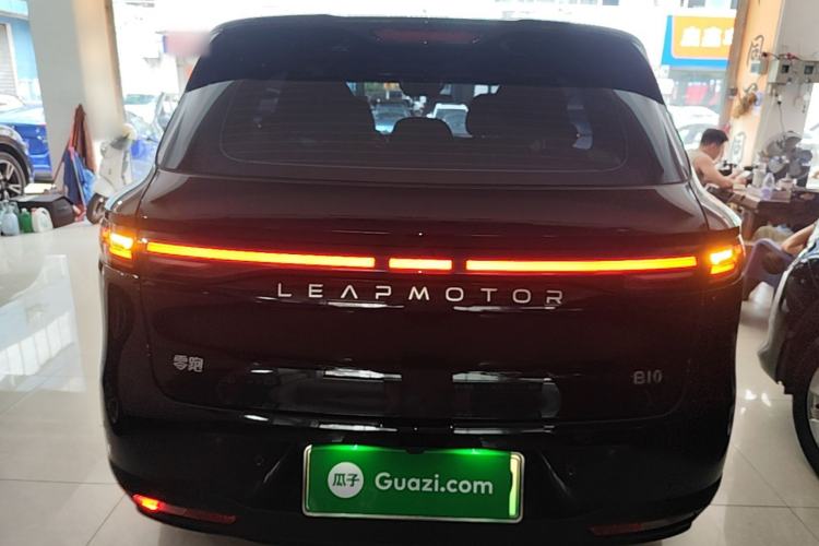 Leapmotor B10 2025 — 5