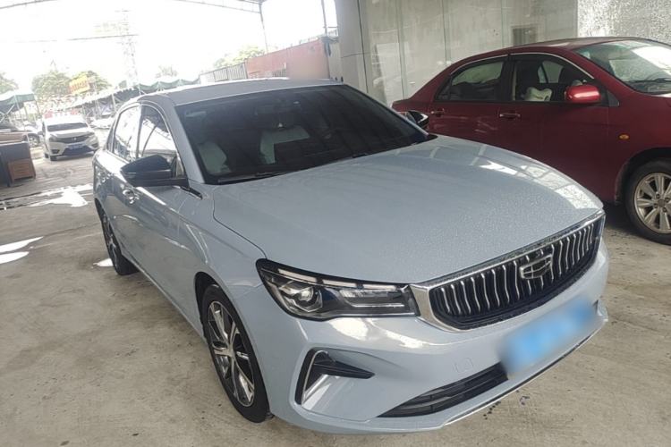 Geely Emgrand 2023 — 3