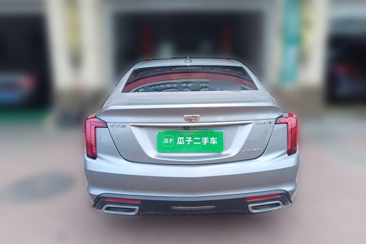 Cadillac CT5 2023 — 5