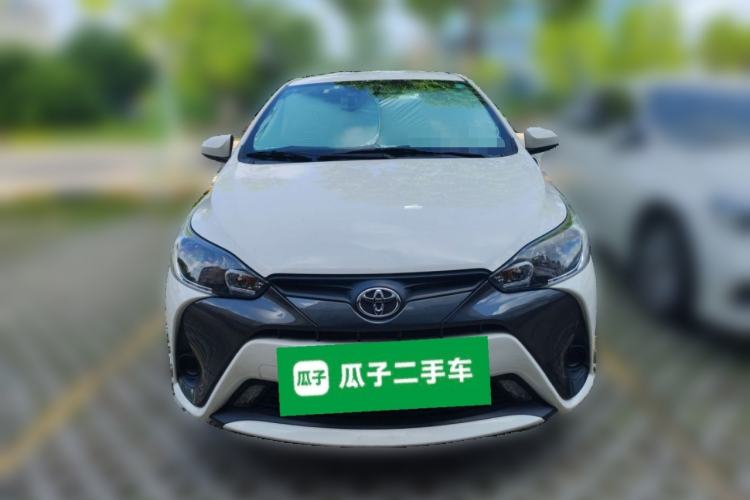 Toyota Yaris 2022 — 2