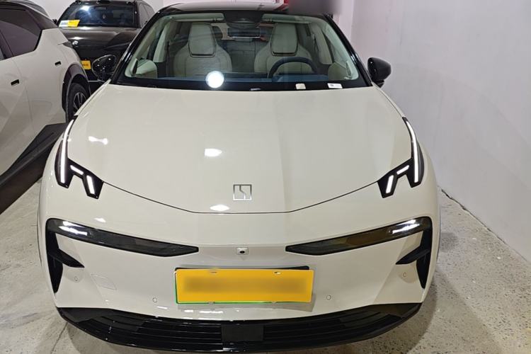 Zeekr Zeekr X 2025 — 2