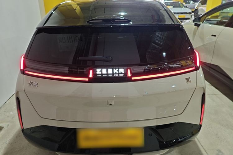 Zeekr Zeekr X 2025 — 5