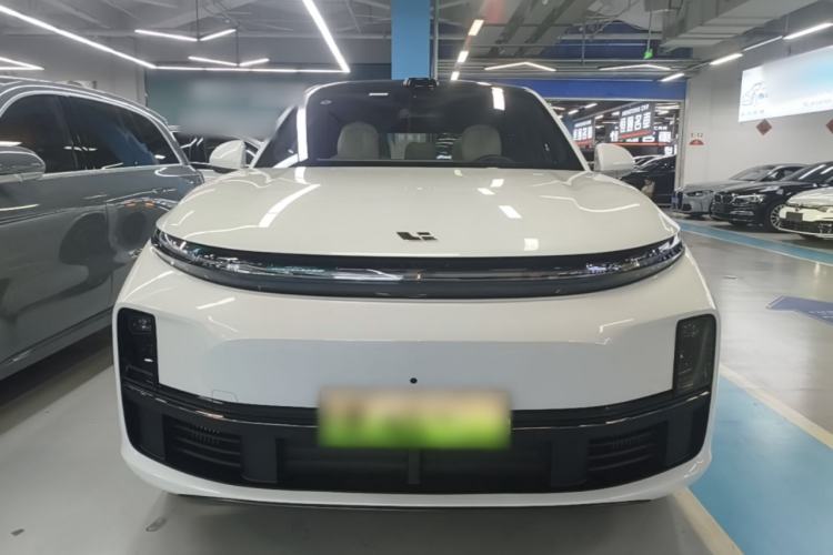 Li Auto L7 2025 — 2