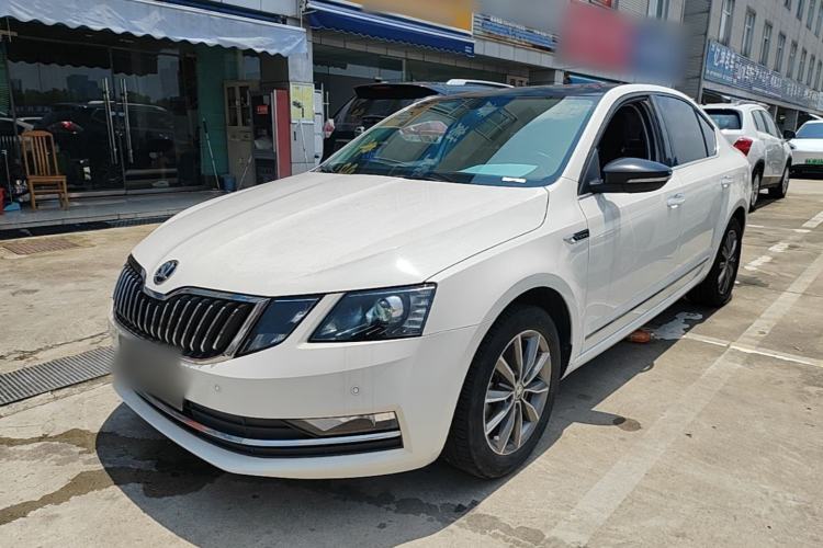 Skoda octavia 2020 — фото 1