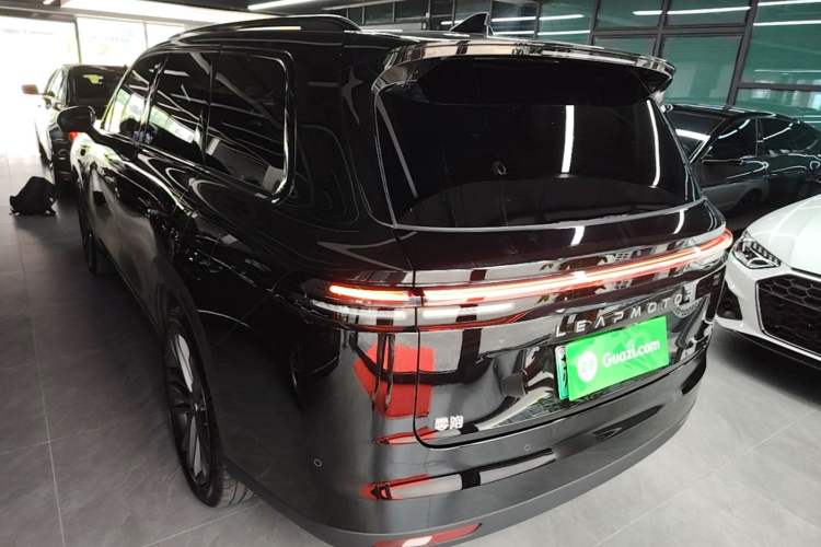 Leapmotor C16 2026 — фото 4