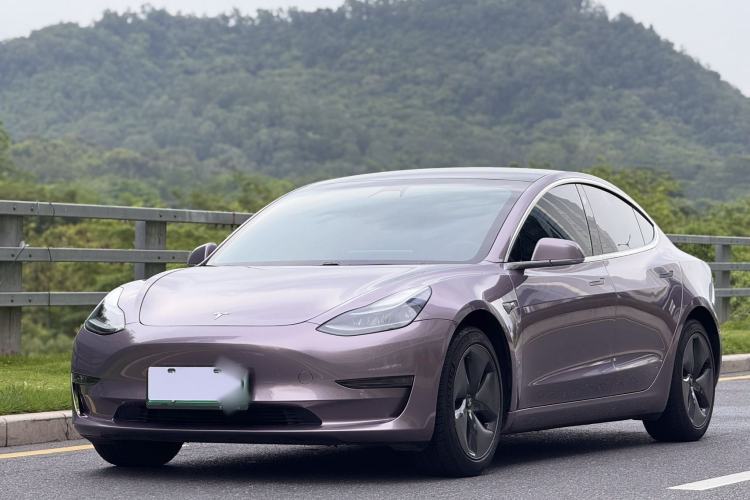 Tesla Model 3 2020 — фото 1