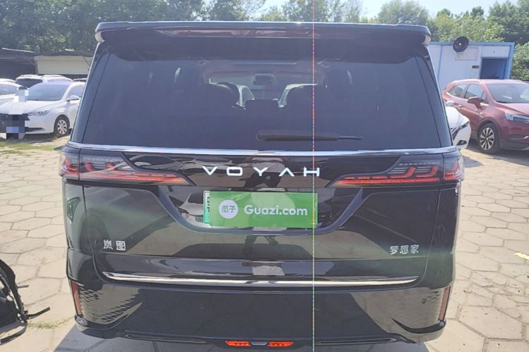Voyah Dream 2025 — 5