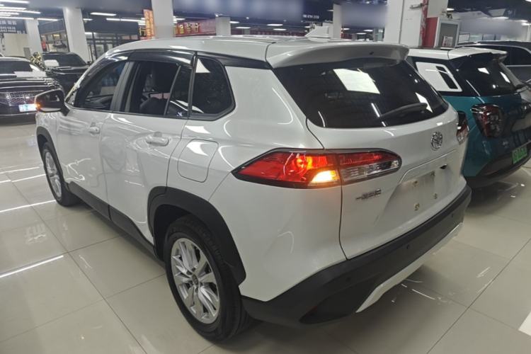 Toyota Corolla Cross 2023 — 4