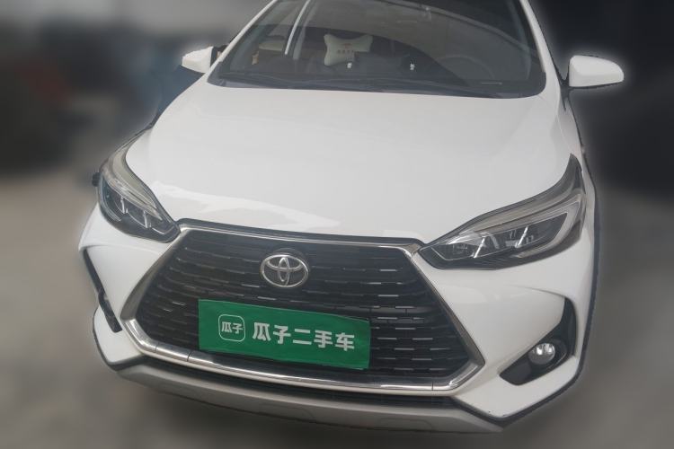Toyota YARiS L 2022 — фото 2
