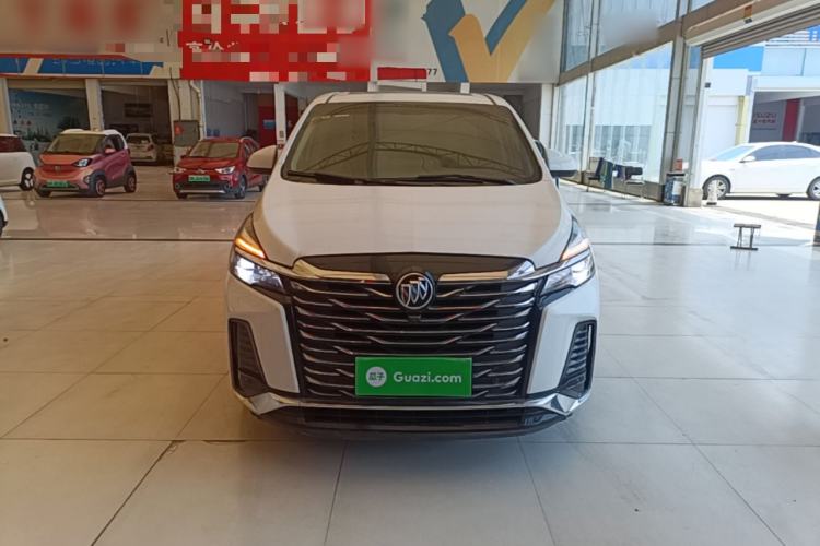 Buick GL8 2023 — 2