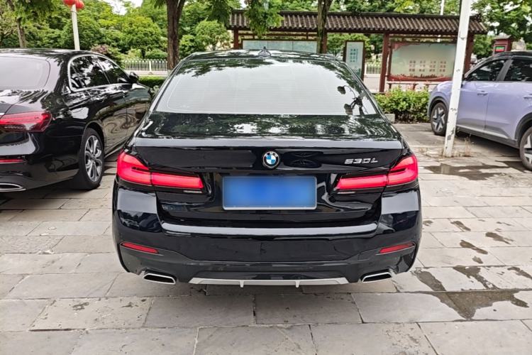 BMW 525Li 2022 — 5