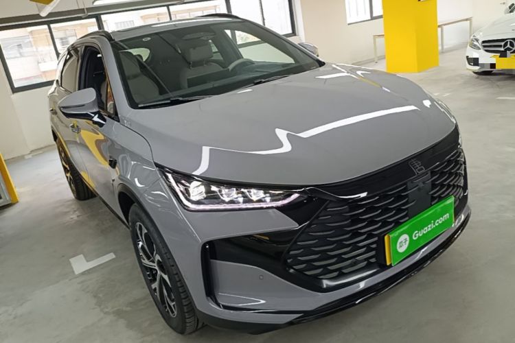 BYD Tang 2025 — 3